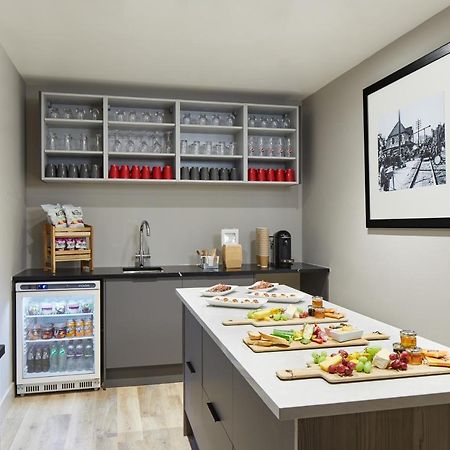 Delta Hotels By Marriott Cheshunt Broxbourne Exteriör bild