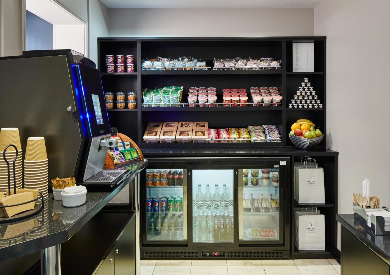 Delta Hotels By Marriott Cheshunt Broxbourne Exteriör bild