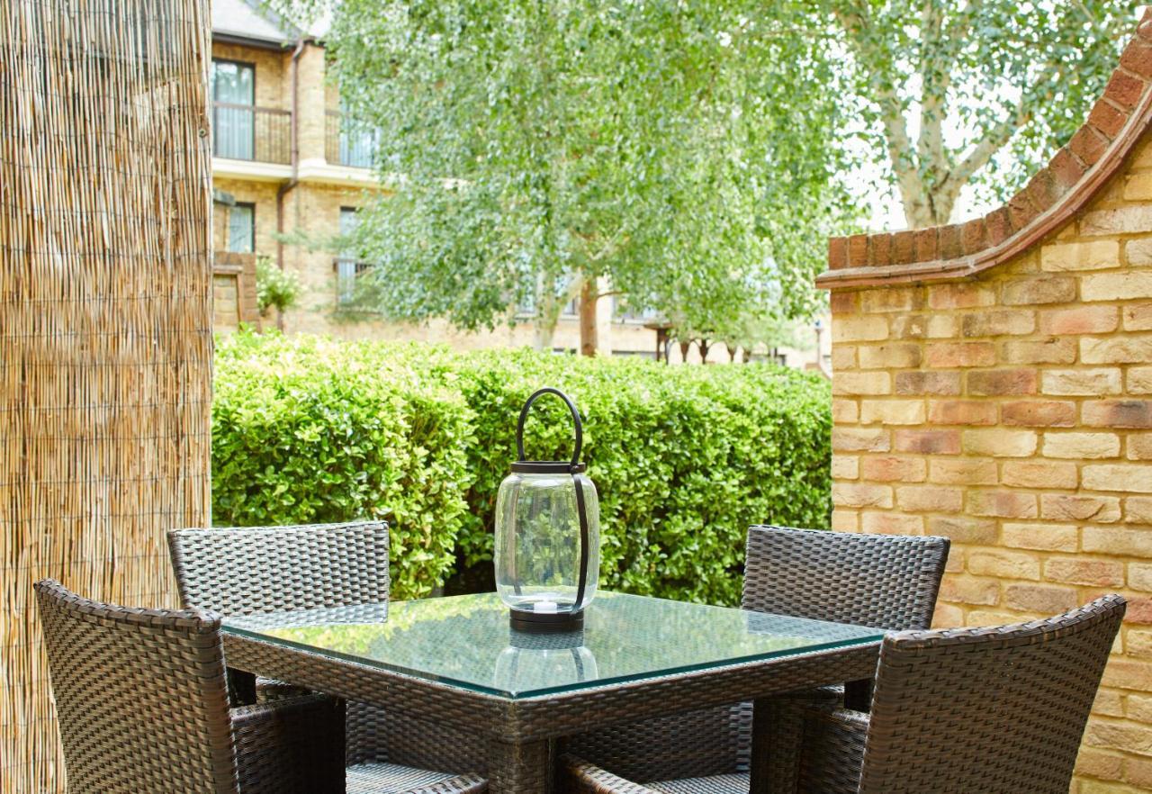 Delta Hotels By Marriott Cheshunt Broxbourne Exteriör bild