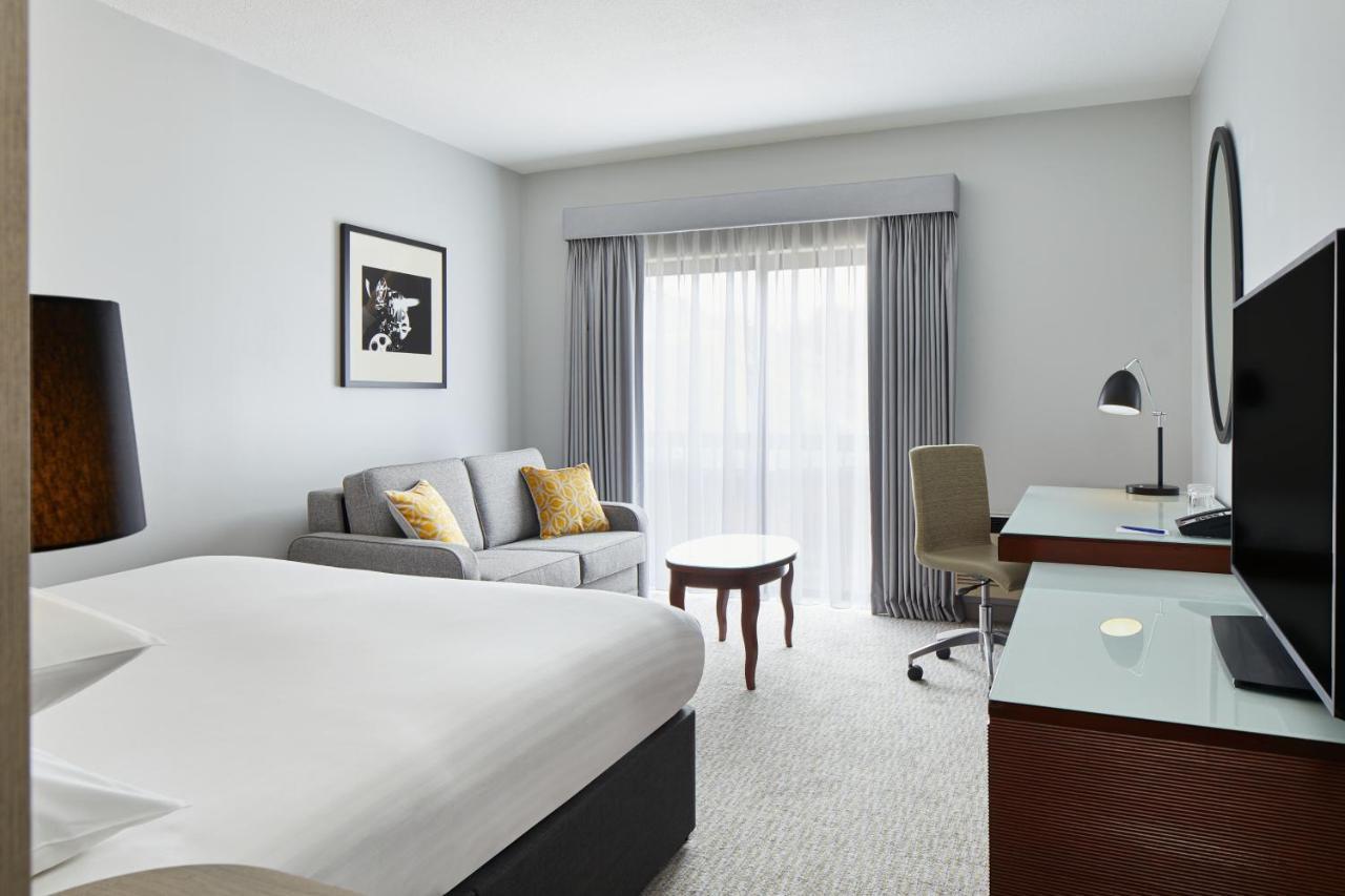 Delta Hotels By Marriott Cheshunt Broxbourne Exteriör bild
