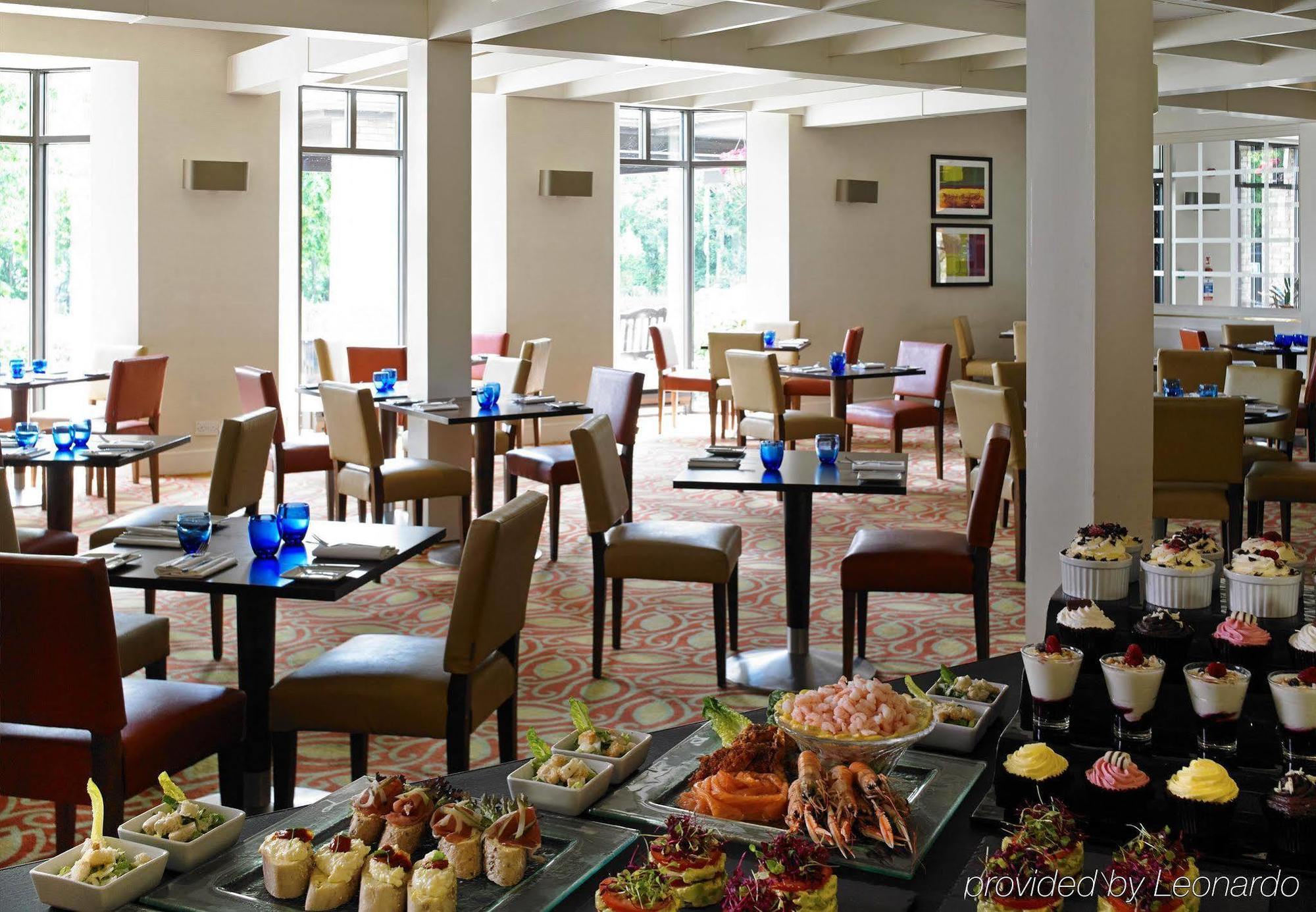 Delta Hotels By Marriott Cheshunt Broxbourne Exteriör bild